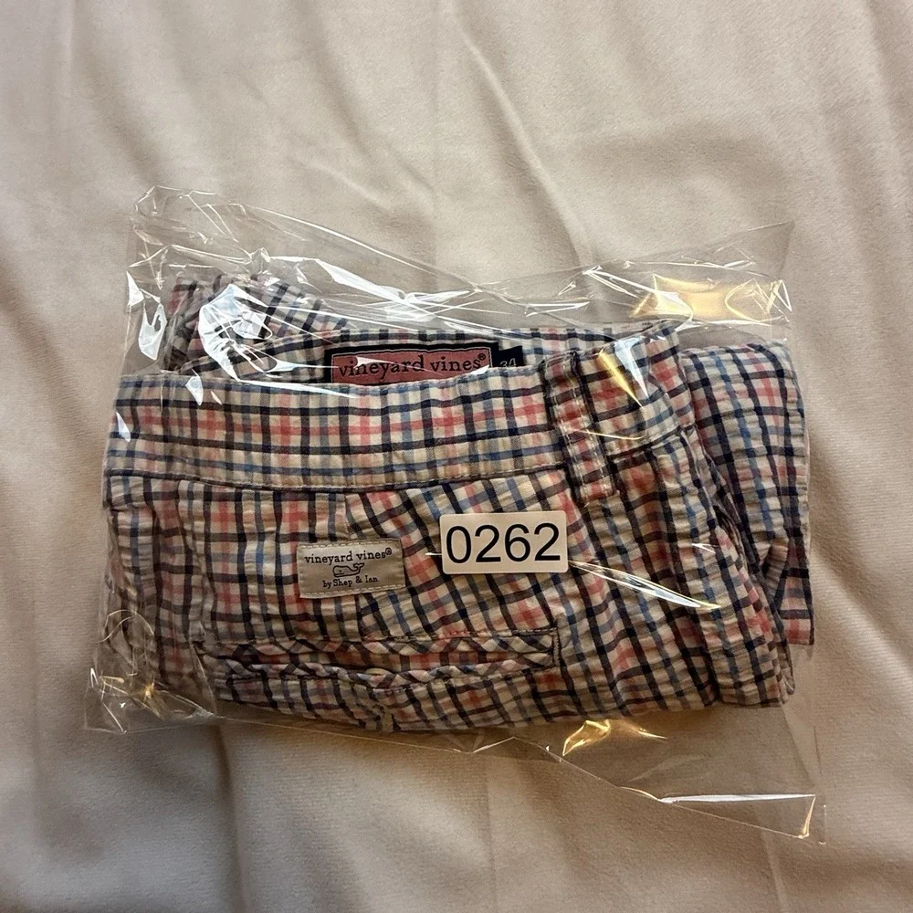 Vineyard Vines Men's Chino Club Short Size 34 Multicolor Plaid Blue Pink‎ White - Picture 9 of 9